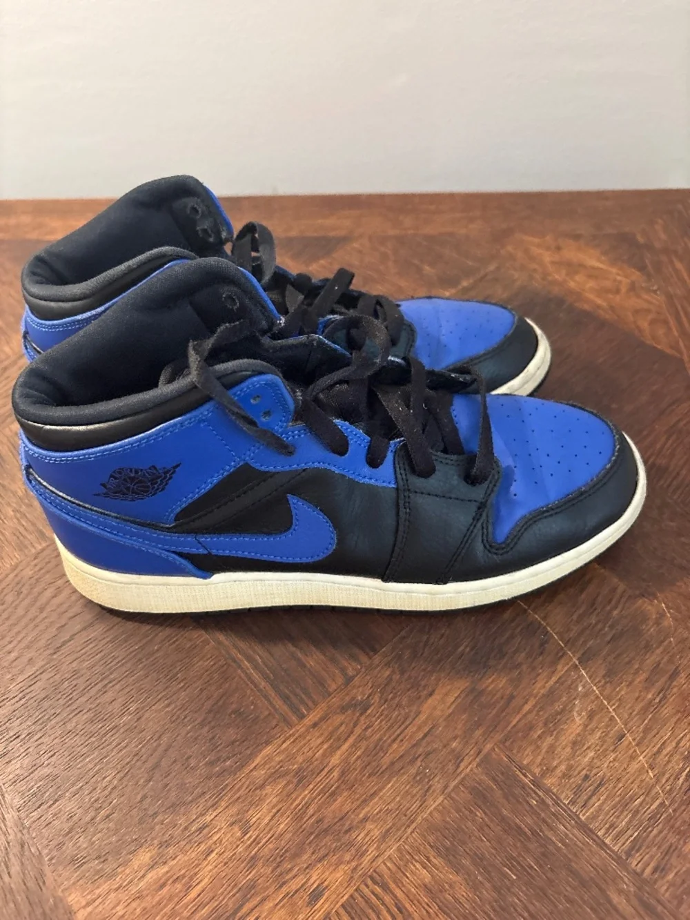 Nike air Jordan sneakers